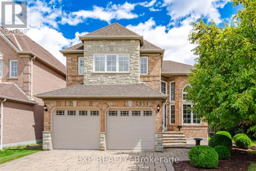 Detached at 5911 GREENSBORO DRIVE, Mississauga