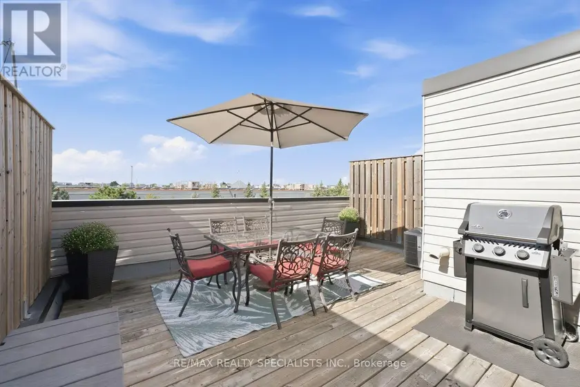 Townhouse at 19 - 3055 ELMCREEK ROAD, Mississauga