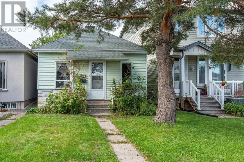 Detached at 14 MARSHALL BOULEVARD, Toronto