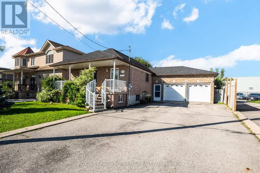Detached at 136 WINSTON PARK BOULEVARD, Toronto