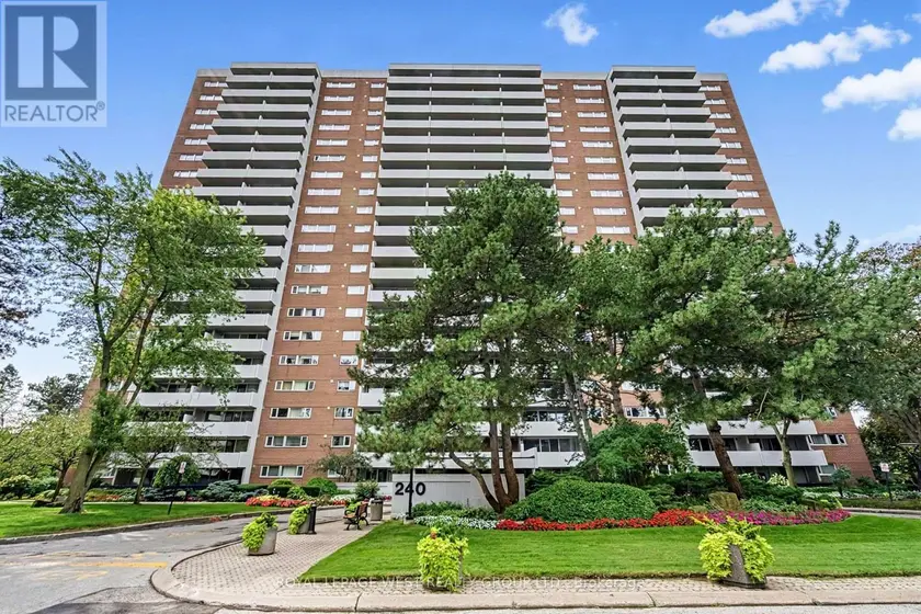 Apartment at 413 - 240 SCARLETT ROAD W, Toronto
