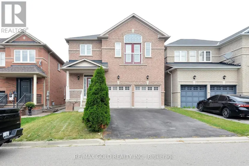 Detached at 44 PERGOLA WAY, Brampton