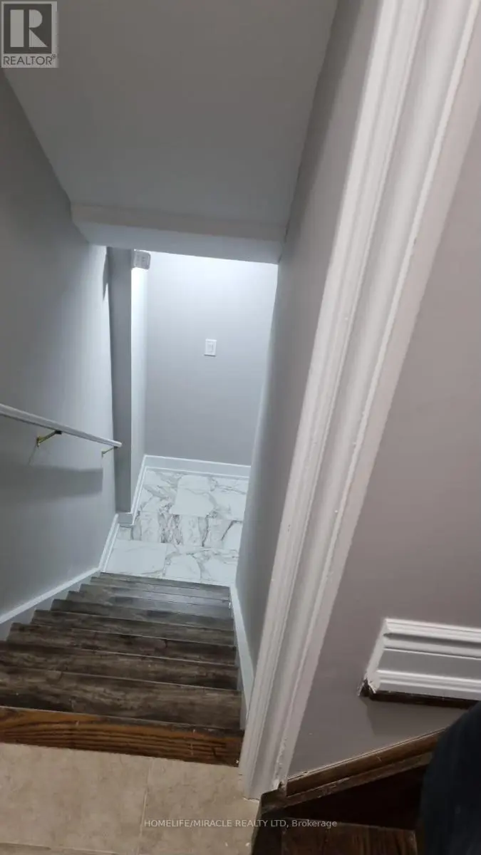 Semi-Detached/Link at 25 WASAGA ROAD, Brampton