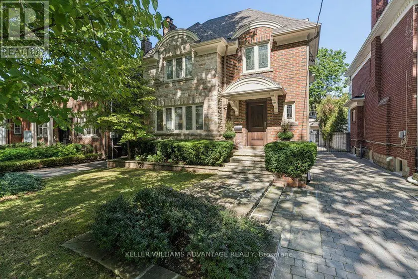 Detached at 8 WILGAR ROAD, Toronto