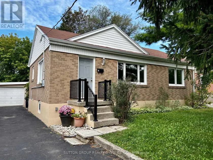 Detached at 26 COMPTON CRESCENT, Toronto