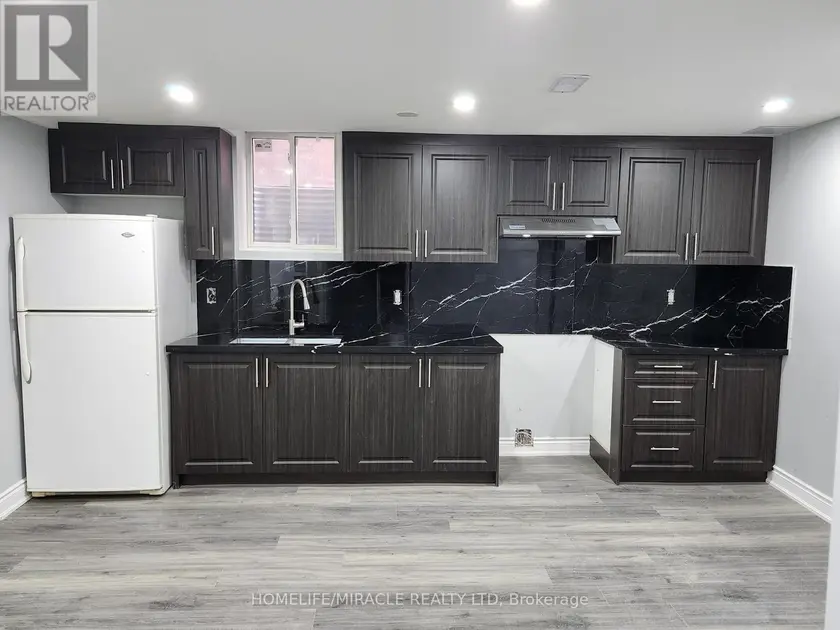 Detached at 11 STREAMLINE DRIVE, Brampton
