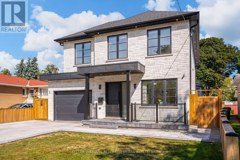 Detached at 5 BRADBURY CRESCENT, Toronto