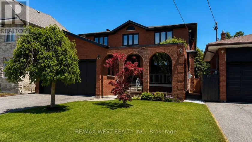 Detached at 65 FOCH AVENUE, Toronto