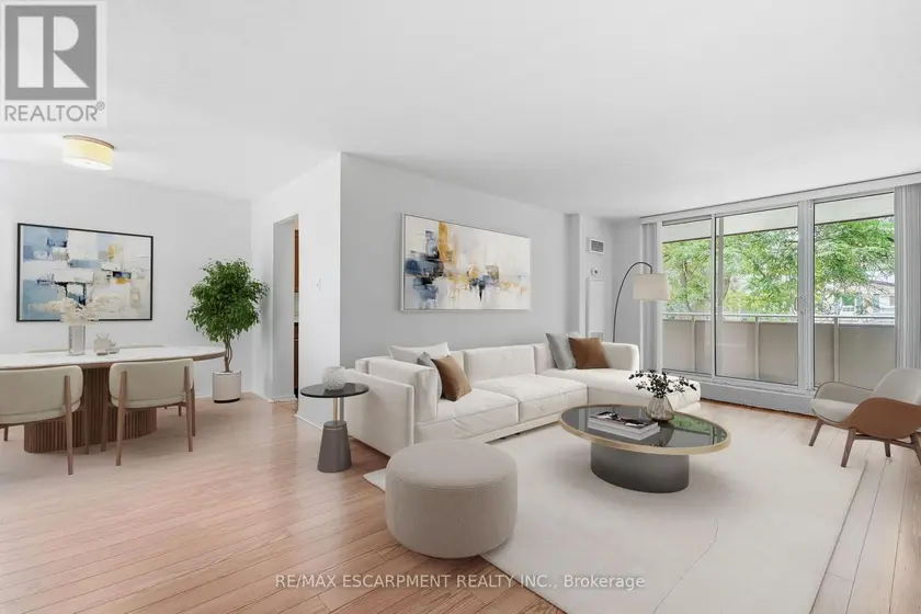 Apartment at 203 - 1415 GHENT AVENUE, Burlington