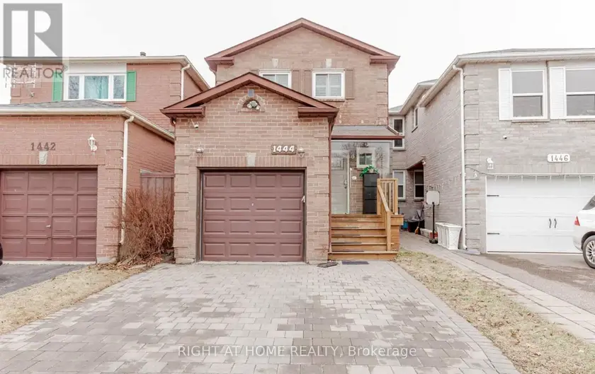 Semi-Detached/Link at 1444 PRINCE JOHN CIRCLE, Oakville