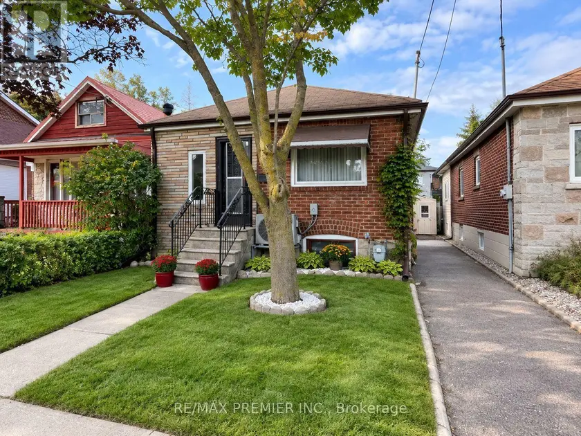 Detached at 34 RUTHERFORD AVENUE, Toronto
