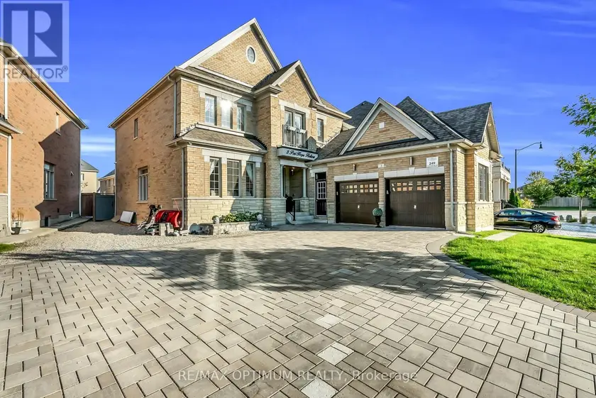 Detached at 3 PORT HOPE HOLLOW, Brampton
