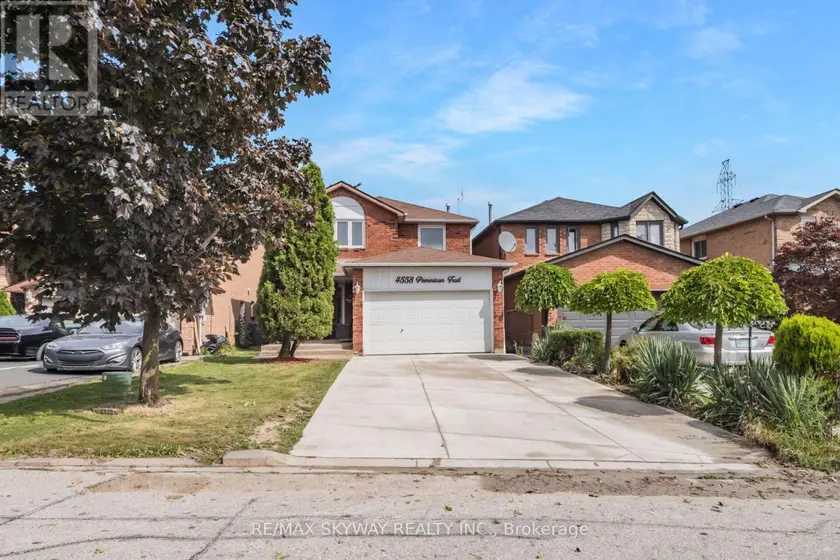 Detached at 4558 PEMMICAN TRAIL, Mississauga