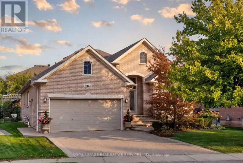Detached at 2424 TESLA CRESCENT, Oakville