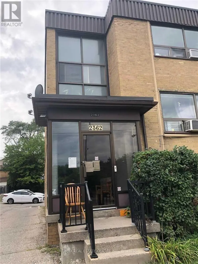 Apartment at 14 - 2362 ISLINGTON AVENUE, Toronto