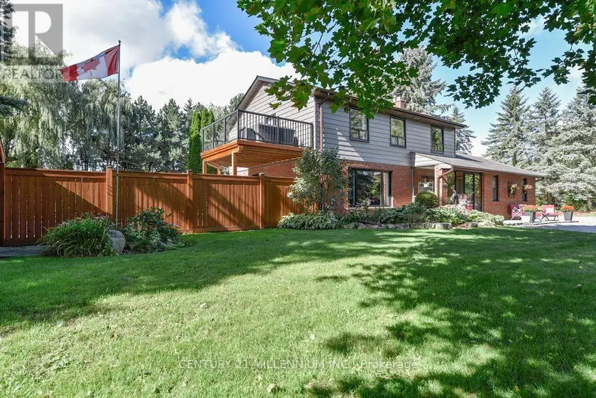 Detached at 1666 SPRUCE DRIVE, Caledon