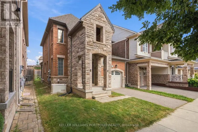 Detached at 3131 PRESERVE DRIVE, Oakville