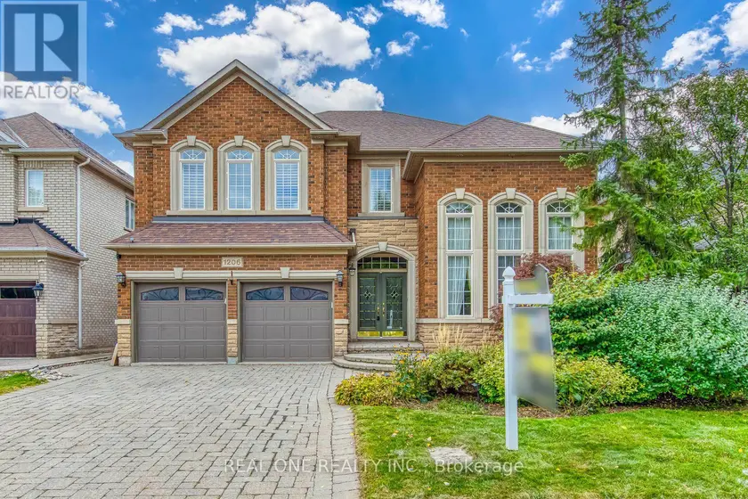 Detached at 1206 LINDENROCK DRIVE, Oakville