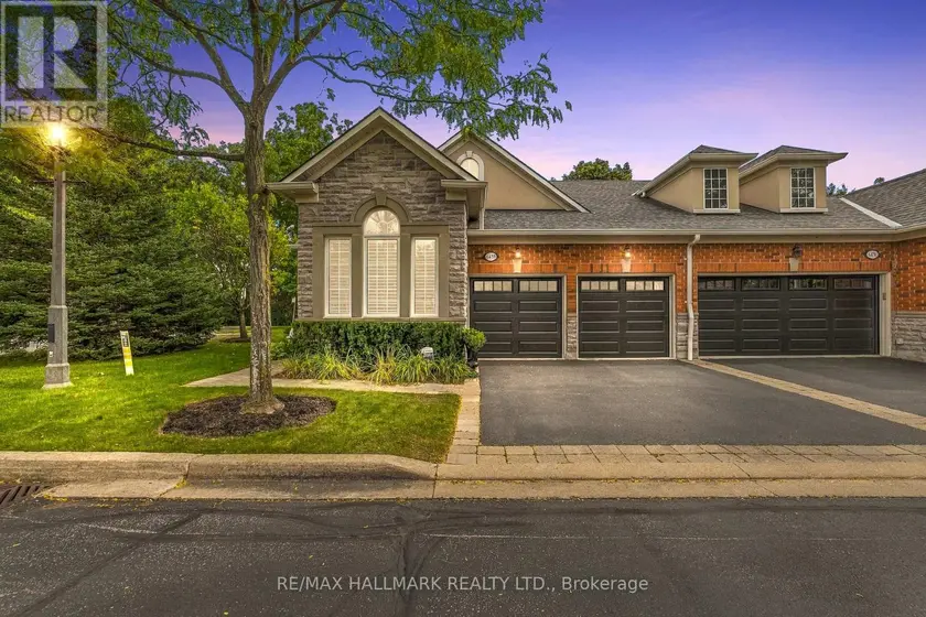 Townhouse at 15 - 6439 RIVERGATE PLACE, Mississauga