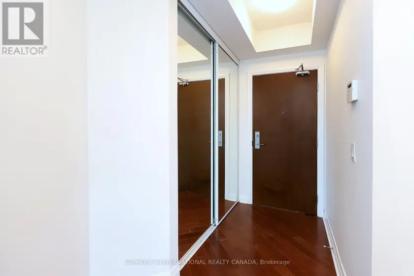 Apartment at 705 - 1055 SOUTHDOWN ROAD, Mississauga