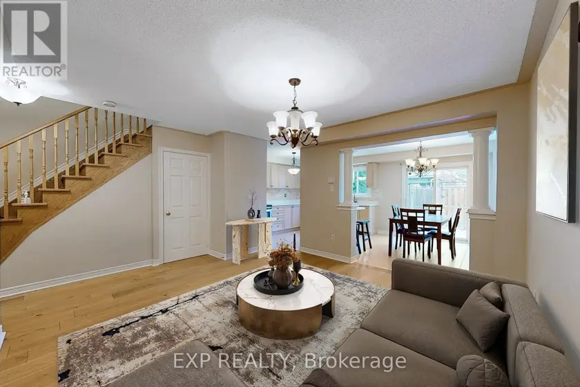 Townhouse at 36 - 21 EASTVIEW GATE, Brampton