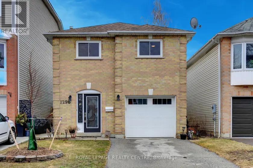 Detached at 1296 WOODHILL COURT, Mississauga