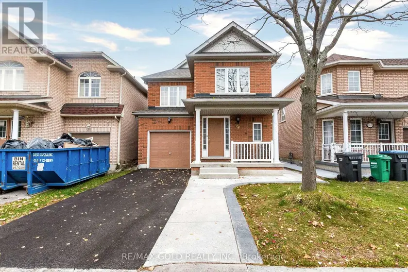 Detached at 28 PAULINE CRESCENT, Brampton