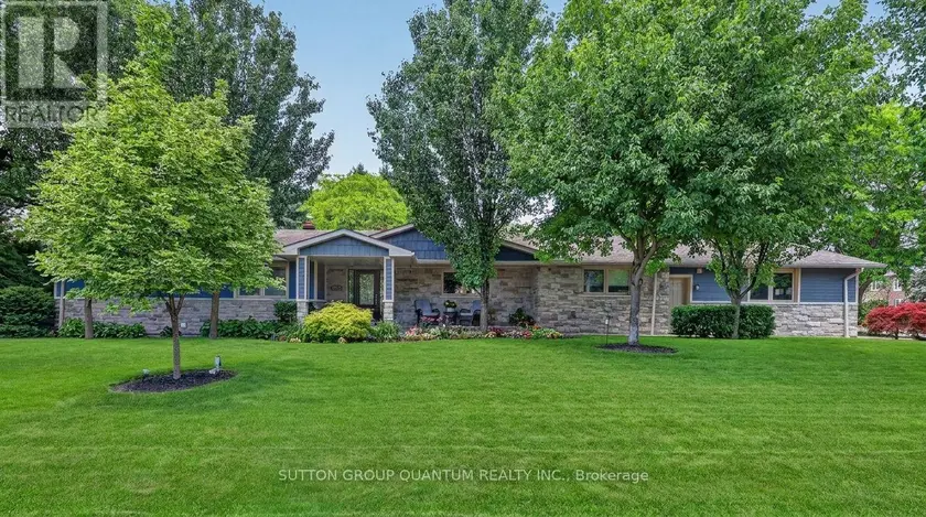 Detached at 2233 ONEIDA CRESCENT, Mississauga