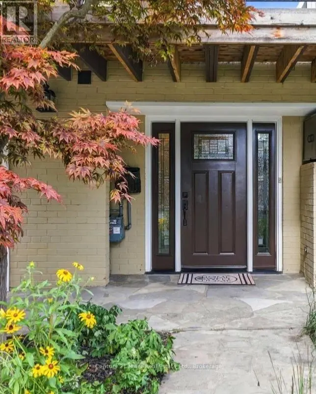 Townhouse at 37 TULIP STREET, Oakville