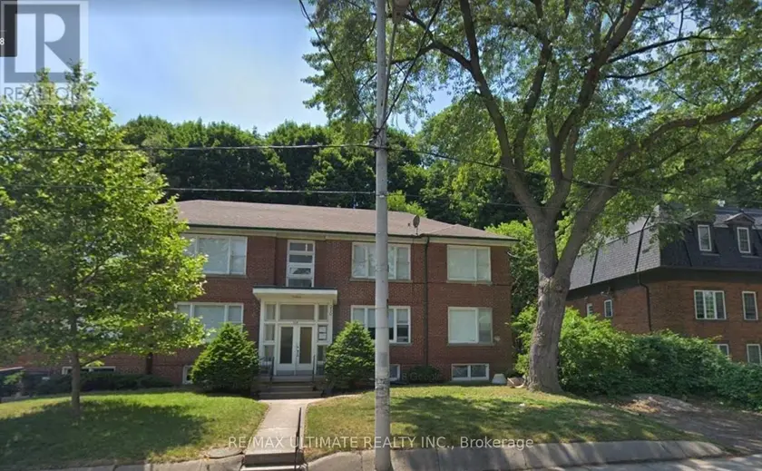 Detached at 9 - 230 SOUTH KINGSWAY, Toronto