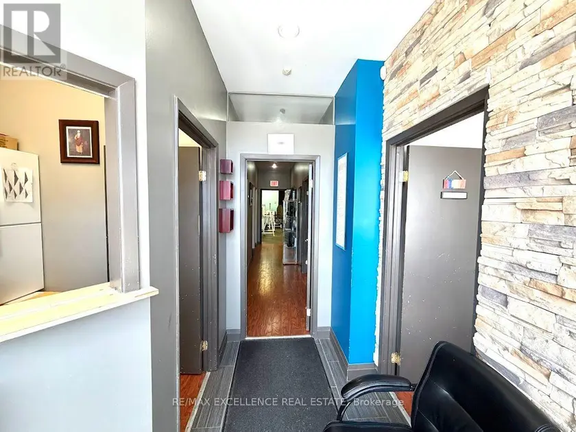 Other at 2 - 4025 BRANDON GATE DRIVE, Mississauga