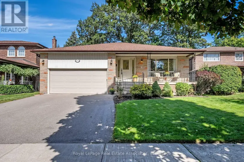 Detached at 2553 ANNELYN COURT, Mississauga