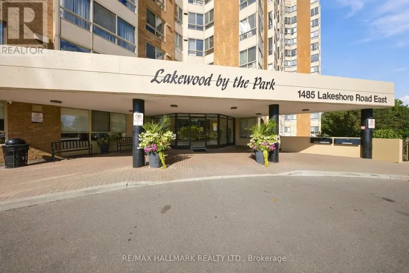 Apartment at 903 - 1485 LAKESHORE ROAD E, Mississauga