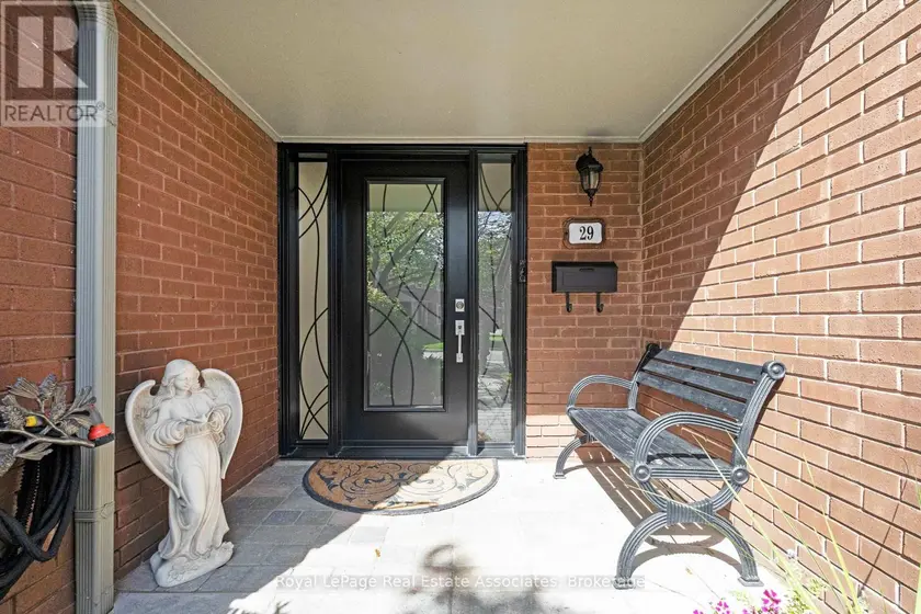 Townhouse at 29 - 3265 SOUTH MILLWAY, Mississauga