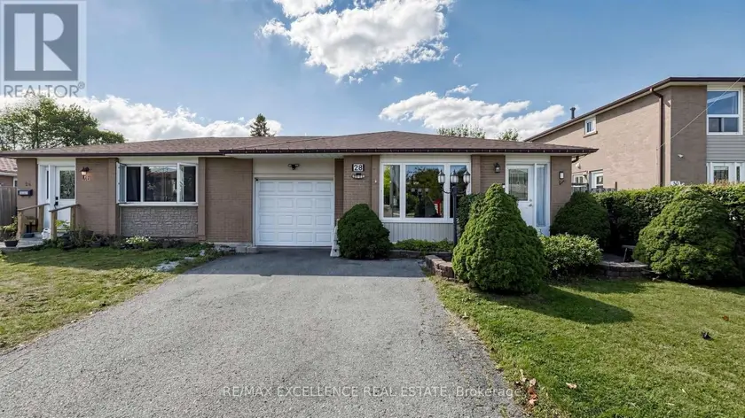 Semi-Detached/Link at 28 GLENVALE BOULEVARD, Brampton