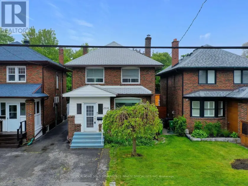 Detached at 2ND FLOOR ROOM - 2518 LAKE SHORE BOULEVARD, Toronto
