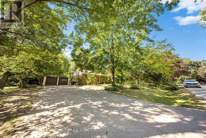 Detached at 1610 MAGENTA COURT, Mississauga