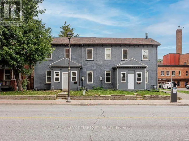 Semi-Detached/Link at 1 - 164 MAIN STREET N, Brampton