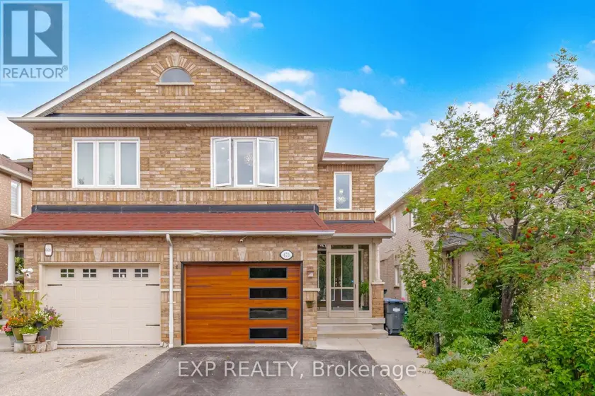 Semi-Detached/Link at 670 WILDGRASS ROAD, Mississauga
