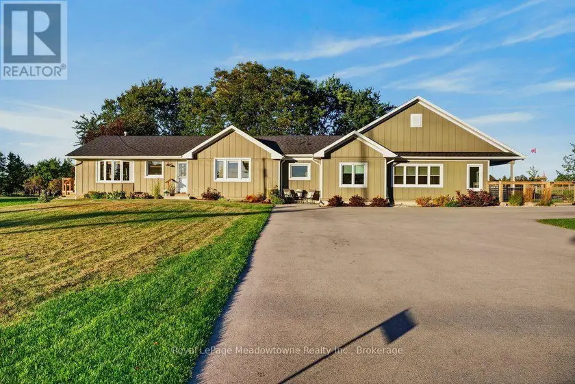 Detached at 4379 HENDERSON ROAD, Milton