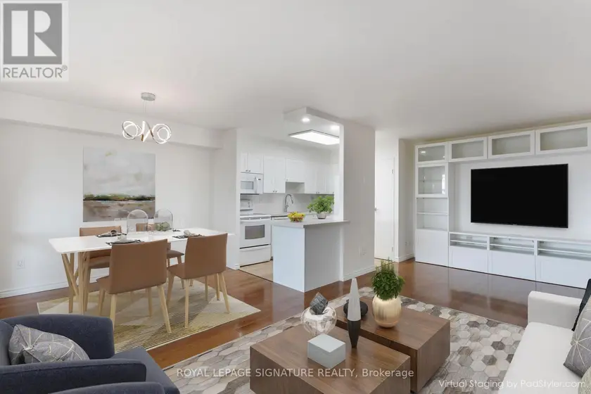 Apartment at 608 - 80 QUEBEC AVENUE, Toronto