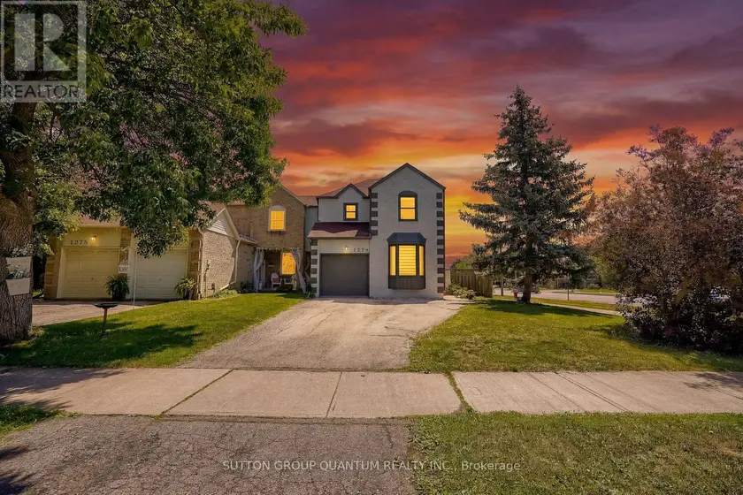 Semi-Detached/Link at 1279 HEDGESTONE CRESCENT S, Oakville