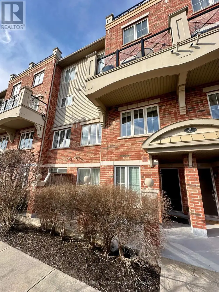 Townhouse at 2 - 35 HAYS BOULEVARD, Oakville