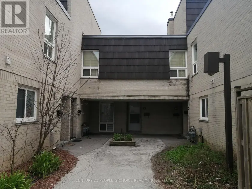 Townhouse at 14 - 23 FOUR WINDS DRIVE, Toronto