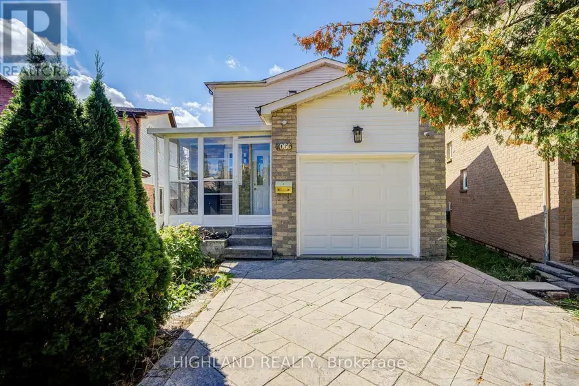 Detached at 4066 WYCLIFFE WAY, Mississauga