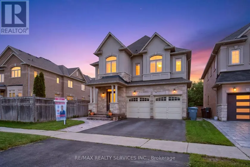 Detached at 15 BONNIE BRAES DRIVE, Brampton