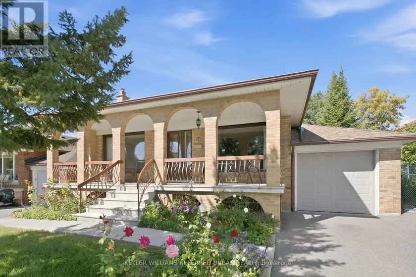 Detached at 40 DATCHET ROAD, Toronto
