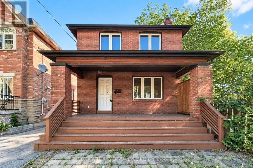 Detached at 5 ALDGATE AVENUE, Toronto
