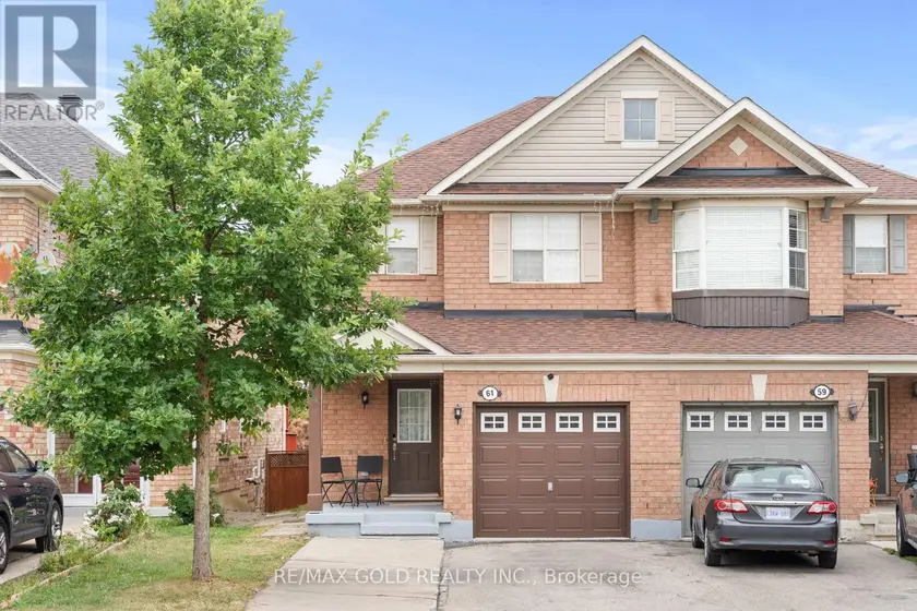Semi-Detached/Link at 61 HERDWICK STREET, Brampton