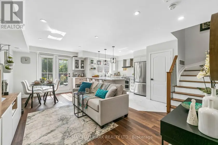 Townhouse at 5 - 19 HAYS BOULEVARD, Oakville